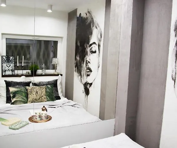 Concierge Plac Unii * Warschau